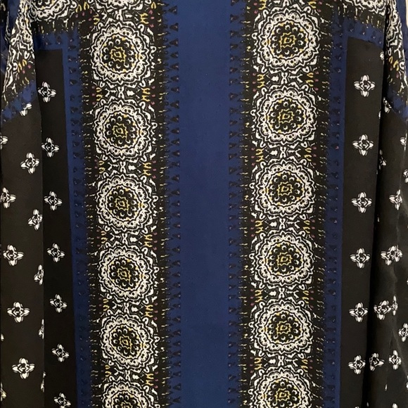 Artisan NY Small Tribal Tank - Picture 3 of 4